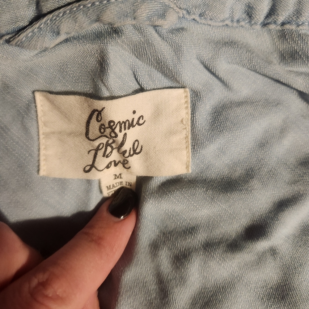 Light Blue Button Shirt - Picture 3 of 3